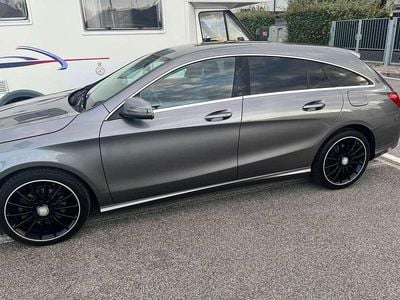 Usata Mercedes CLA180 Shooting Brake Business 150 CV (110 kW) 2016 Grigio Station wagon