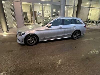 Usata Mercedes C220 Premium 194 CV (142 kW) 2018 Argento Station wagon