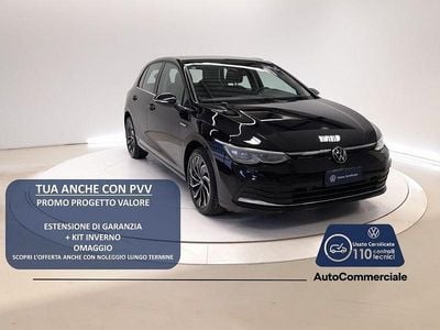 Usata VW Golf VIII Style 131 CV (96 kW) 2023 Nero Utilitaria