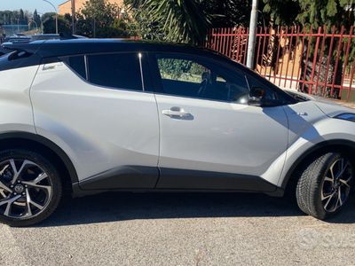 Usata Toyota C-HR Trend 98 CV (72 kW) 2018 Bianco SUV