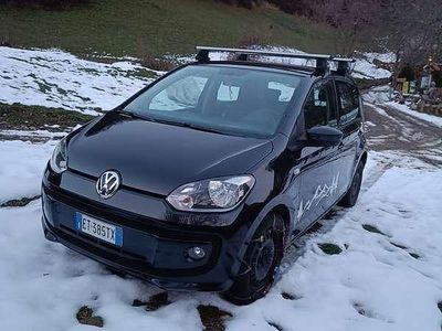 Usata VW up! Highline 68 CV (50 kW) 2016 Utilitaria