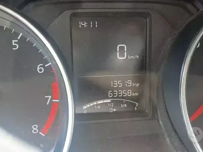 Usata VW Polo Cross 90 CV (66 kW) 2016 Grigio Utilitaria