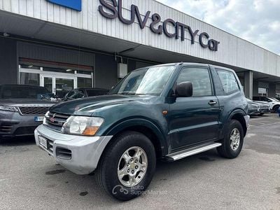 Occasion Mitsubishi Pajero 160 ch (117 kW) 2001 Vert SUV