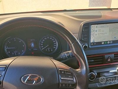 Usata Hyundai Kona XPrime 116 CV (85 kW) 2019 Rosso SUV