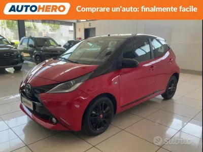 Usata Toyota Aygo X-cite 69 CV (50 kW) 2017 Rosso Utilitaria