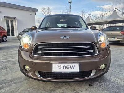 Usata Mini Cooper D Countryman Business 110 CV (80 kW) 2015 Marrone SUV