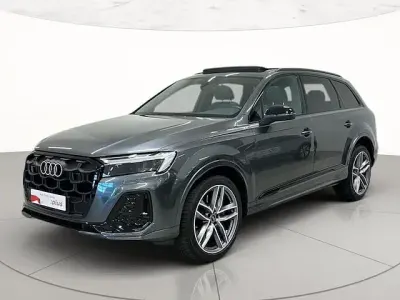 Usata Audi Q7 S-Line 286 CV (210 kW) 2024 Grigio daytona perlato SUV