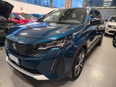 Usata Peugeot 5008 Allure 131 CV (96 kW) 2024 Blu SUV
