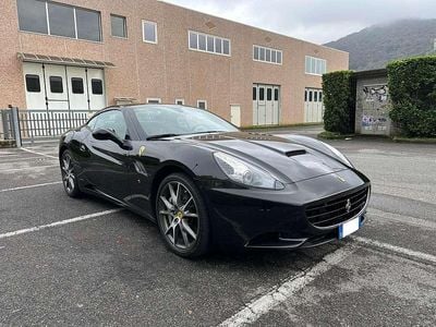 Nero Usata 2009 Ferrari California Cabrio | 136.000 € (Molto cara)