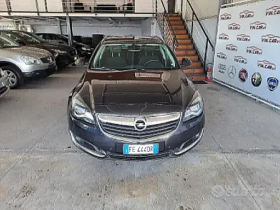 Usata Opel Insignia Cosmo 136 CV (100 kW) 2016 Nero Station wagon