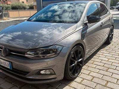 Używany VW Polo 80 KM (58 kW) 2019 Szary Sedan/Limuzyna