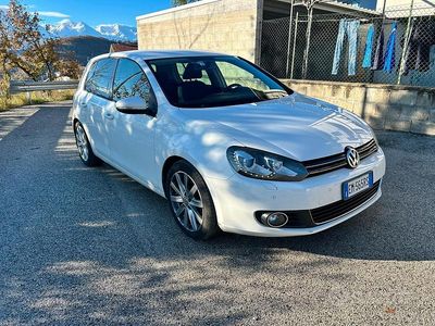 Usata VW Golf VII 105 CV (77 kW) 2012 Bianco Berlina
