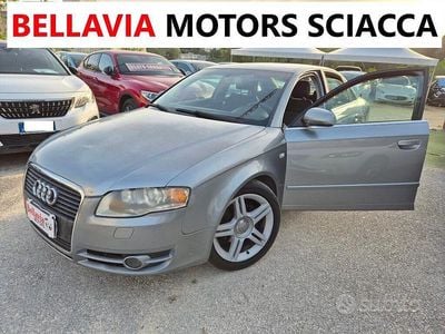 Usata Audi A4 S-Line 140 CV (102 kW) 2004 Grigio Berlina