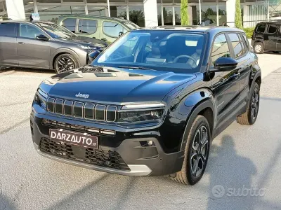 Nuova Jeep Avenger Summit 101 CV (74 kW) 2026 Nero volcano pastello SUV