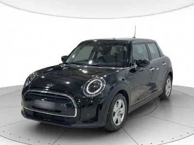 Usata Mini Cooper Essential 136 CV (100 kW) 2023 Nero Utilitaria