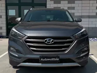 Usata Hyundai Tucson Edition 141 CV (103 kW) 2017 Blu SUV