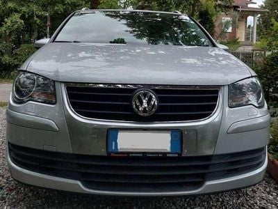 Usata VW Touran Trendline 150 CV (110 kW) 2010 Monovolume
