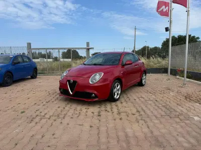 Usata Alfa Romeo MiTo 95 CV (69 kW) 2018 Rosso Utilitaria