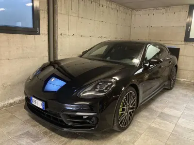 Usata Porsche Panamera S E-Hybrid Sport Turismo 330 CV (242 kW) 2021 Berlina