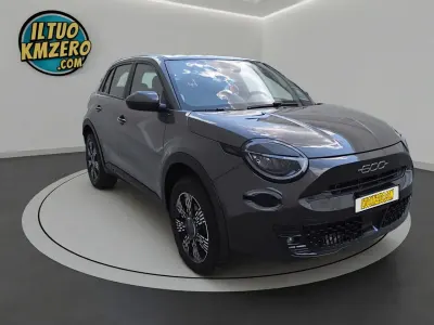 Usata Fiat 600 La Prima 145 CV (106 kW) 2025 Nero SUV