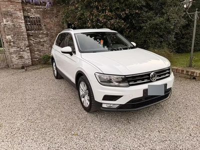 Usata VW Tiguan Business 115 CV (84 kW) 2017 Bianco SUV