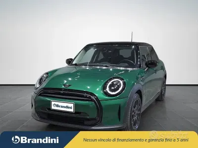 Usata Mini Cooper Classic 136 CV (100 kW) 2024 Verde Utilitaria