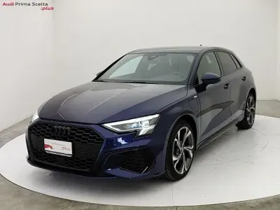 Usata Audi A3 S-Line 204 CV (150 kW) 2024 Blu navarra metallizzato