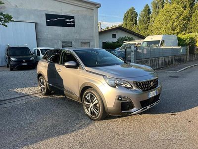 Usata Peugeot 3008 Allure 131 CV (96 kW) 2019 Grigio SUV