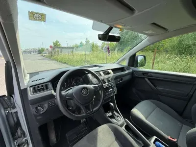Usata VW Caddy 102 CV (75 kW) 2015 Argento Monovolume