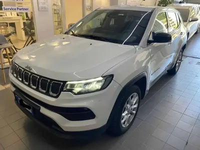 Usata Jeep Compass 131 CV (96 kW) 2022 Bianco SUV