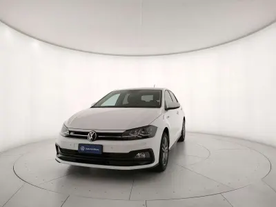 Usata VW Polo Sportline 80 CV (58 kW) 2020 Pure white Utilitaria