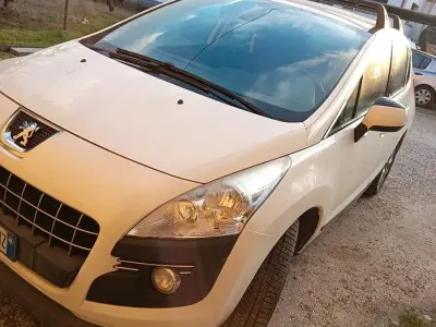 Usata Peugeot 3008 112 CV (82 kW) 2011 Bianco Station wagon