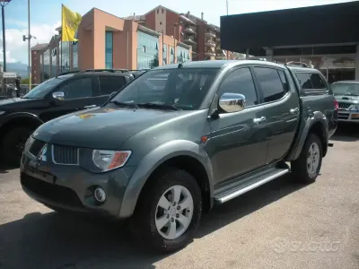 Usata Mitsubishi L200