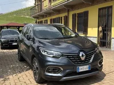 Second-hand Renault Kadjar Intens 140 CP (102 kW) 2022 SUV