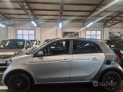 Usata Smart ForFour Passion 71 CV (52 kW) 2019 Grigio Utilitaria