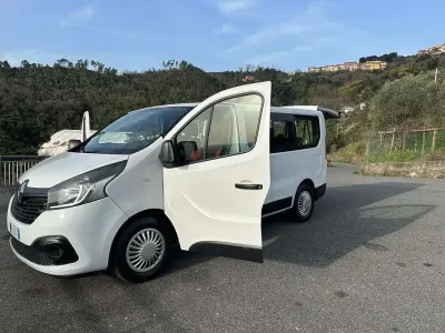 Usata Renault Trafic 145 CV (106 kW) 2018 Bianco Monovolume