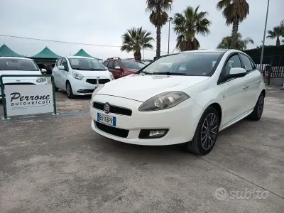 Usata Fiat Bravo Sport 105 CV (77 kW) 2012 Bianco Utilitaria
