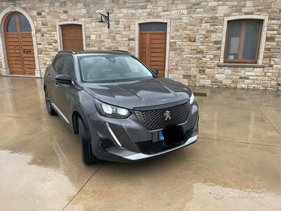 Usata Peugeot 2008 Allure 110 CV (80 kW) 2022 SUV