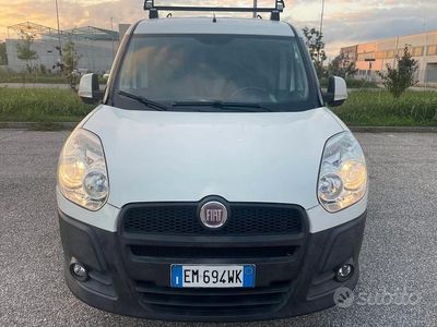 Usata Fiat Doblò 120 CV (88 kW) 2012 Monovolume
