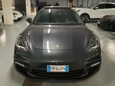 Usata Porsche Panamera