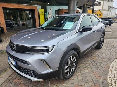 Usata Opel Mokka Elegance 101 CV (74 kW) 2021 Argento SUV