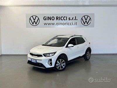 Begagnad Kia Stonic Urban 101 HK (74 kW) 2025 Vit SUV