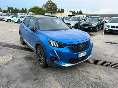 Usata Peugeot 2008 GT 56 kW (77 CV) 2020 SUV