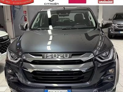 Usata Isuzu D-Max 163 CV (119 kW) 2023 Grigio Pick-up