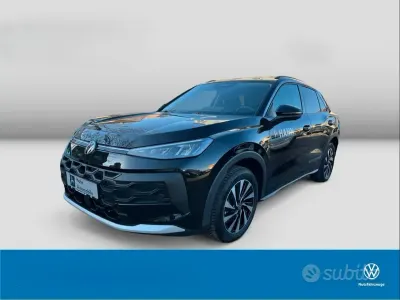 Usata VW T-Roc Cabriolet Life 116 CV (85 kW) 2026 Nero SUV