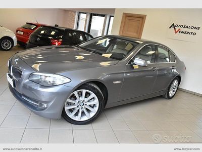 Grigio Usata 2011 BMW 520 Comfort Edition Berlina | 11.900 € (Buon prezzo)