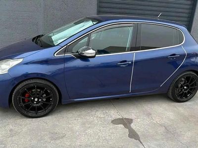 Usata Peugeot 208 Allure 115 CV (84 kW) 2012 Blu Utilitaria