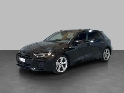 Usata Audi A3 S-Line 150 CV (110 kW) 2025 Nero mito metallizzato Berlina