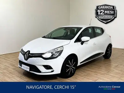 Usata Renault Clio Business 73 CV (53 kW) 2018 Bianco Utilitaria