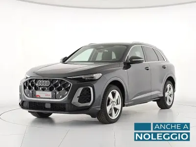 Nuova Audi Q5 S-Line 204 CV (150 kW) 2025 Grigio SUV